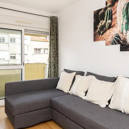 Apartament Olaias Design By Homing